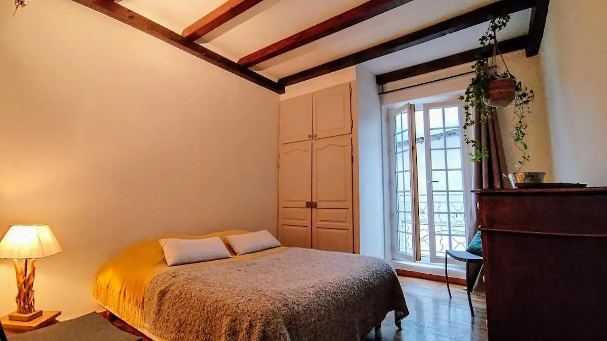 Maison Triplex Atypique Centre-Historique 140 M2 Embrun