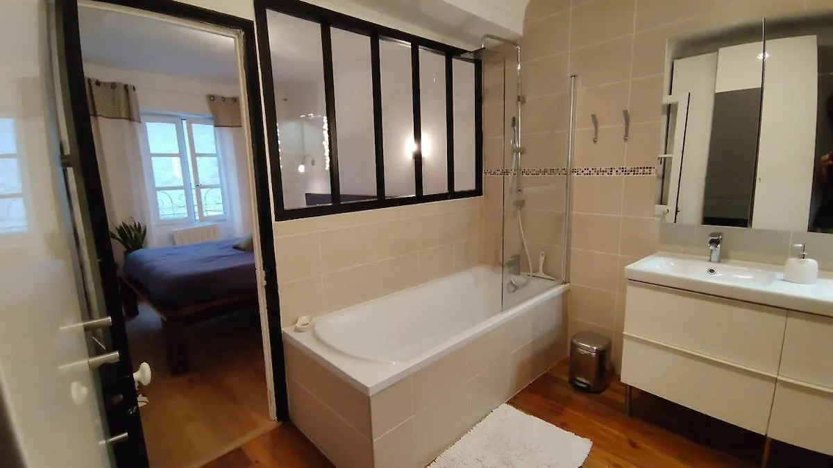 Maison Triplex Atypique Centre-Historique 140 M2 Embrun France