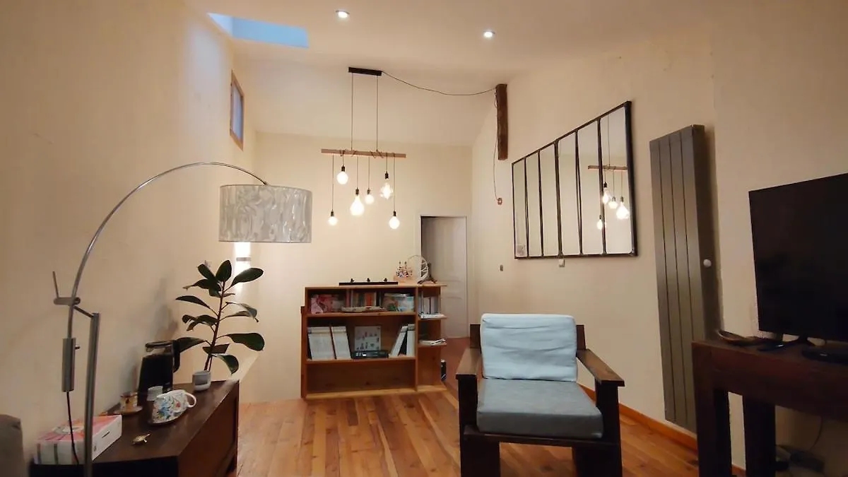 Prázdninový dům Maison Triplex Atypique Centre-Historique 140 M2 Embrun Francie